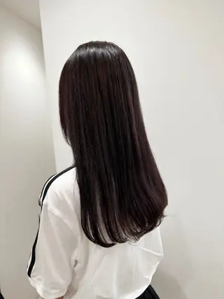 ロング 越後 遥/ 透明感カラー🪞🤍のヘアスタイル