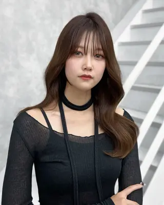 セミロング 京都レイヤーカット うえひのヘアスタイル