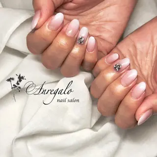 ネイル nail salon Anregalo《アンレガロ》所属・橋本 麻未のネイルデザイン