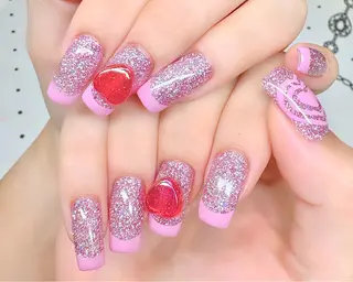 ネイル en.所属・en. NATSUKOのネイルデザイン