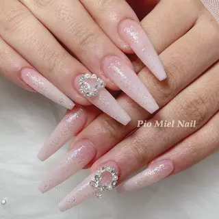 ネイル Pio Mielのネイルデザイン