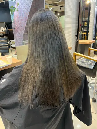 ロング カラー ヘアアレンジ メンズ キッズ マツエク・マツパ アイブロウ GO TODAY SHAiRE SALON所属・透明感カラー🤎 ゆりのヘアスタイル