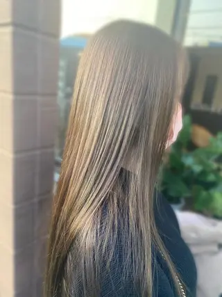 カラー ✨艶髪カラー✨ ななみのヘアスタイル