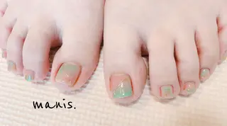 ネイル manis .のネイルデザイン