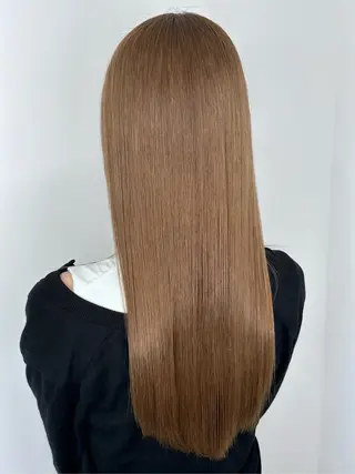 セミロング aini上本町 吉元直明のヘアスタイル