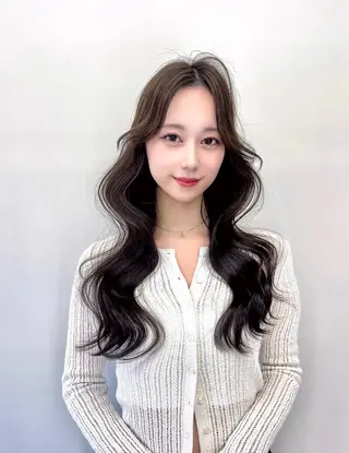 ロング カラー ヘアアレンジ 韓国ヘア/髪質改善 TAKAHIROのヘアスタイル