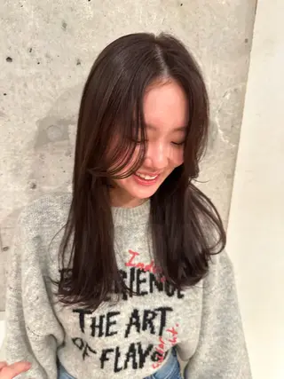 ミディアム カラー ボブ/レイヤー/ニュ アンスパーマ/小夏のヘアスタイル