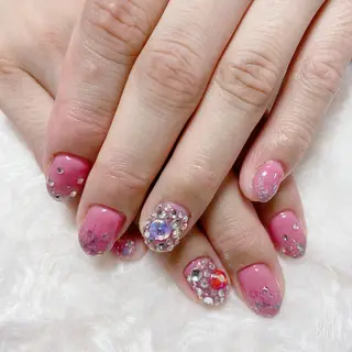 ネイル The Best Beauty受付担当のヘアスタイル