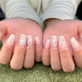 ネイル MHR nailのネイルデザイン