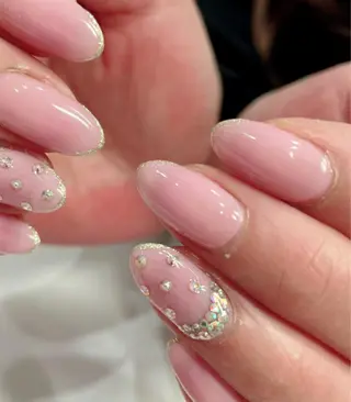 ネイル Serenity by Mari所属・Shinozaki mariのネイルデザイン