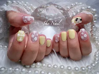 ネイル She   Nail所属・ISA_ BELLAのネイルデザイン
