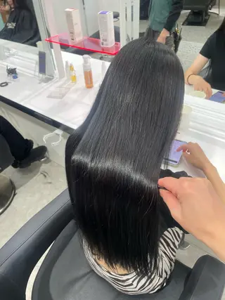 ロング カラー エフェクトブリーチ／ レイヤーカット／翔のヘアスタイル