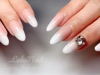 ネイル Lulu Nail所属・藤田 萌のネイルデザイン