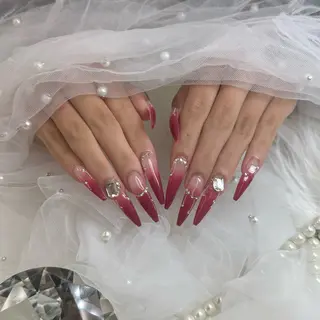 ネイル EmaNail 枚方店所属・emanail枚方店 yumaのネイルデザイン