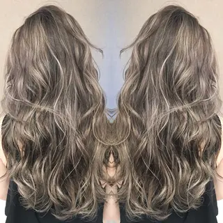 セミロング カラー ヘアアレンジ ネイル マツエク・マツパ 井上 一平のヘアスタイル