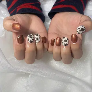 ネイル emanon 新宿東口店所属・nailist akariのネイルデザイン