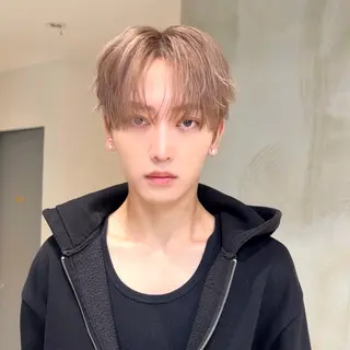 ショート カラー メンズ 岡田大志🇰🇷 中/韓メンズヘアのヘアスタイル