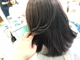 ミディアム CoCooN Hiromiのヘアスタイル
