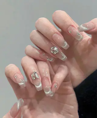 ネイル Dola Nail ユキンイのネイルデザイン