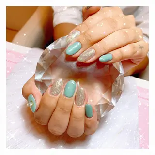 ネイル C's coffret所属・C's coffretのネイルデザイン