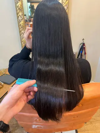 ロング ⚪️髪質改善 縮毛 店長 コウ⚪️のヘアスタイル