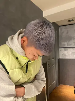 ショート カラー 田中 里奈のヘアスタイル