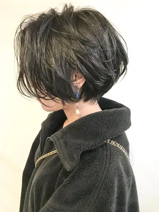 ショート カラー ショート/レイヤー なら石井知希のヘアスタイル
