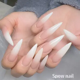 ネイル snow nail所属・Snow nail  ❄️Salon 💕のネイルデザイン