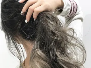 ロング カラー ヘアアレンジ 【公式】amble luxe池袋東口🩷のヘアスタイル