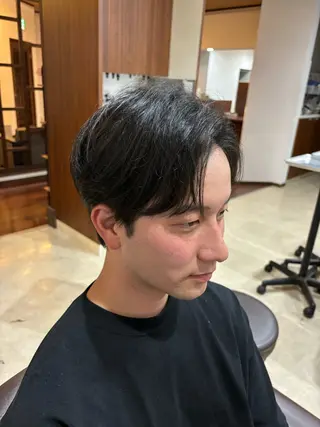 ミディアム メンズ 矢藤 豪晃のヘアスタイル