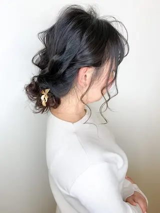 セミロング ヘアアレンジ 伊藤 裕貴のヘアスタイル