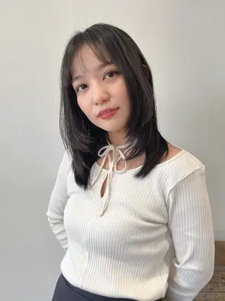 セミロング カラー あ あのヘアスタイル