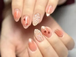 ネイル 新山 聖のネイルデザイン