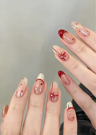 ネイル AMI NAIL 池袋所属・キム ハンのネイルデザイン