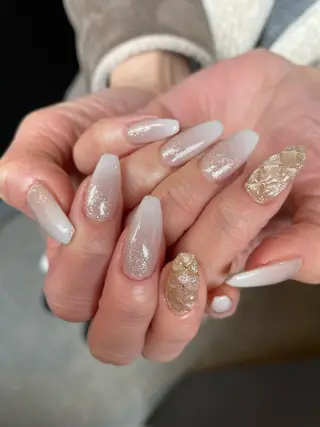 ロング カラー ヘアアレンジ キッズ ネイル マツエク・マツパ アイブロウ 福田 加奈のネイルデザイン