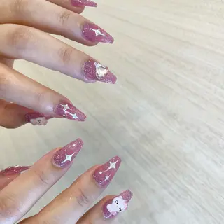 ネイル Nail Salon Gummi.のネイルデザイン