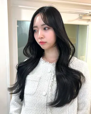 セミロング 🤍🤍韓国ヘア おたけ🤍🤍のヘアスタイル