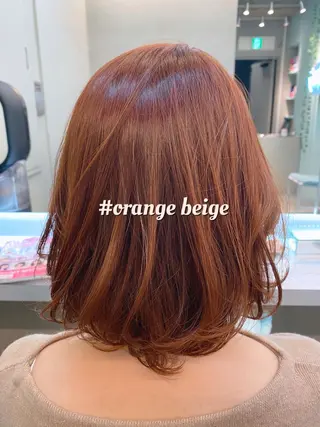 ミディアム カラー 岡野 静華のヘアスタイル
