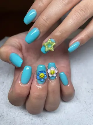 ネイル ulu🌼 nanaのネイルデザイン