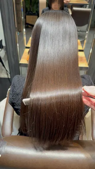 ロング MINX ginza所属・MINX 野本奏和のヘアスタイル