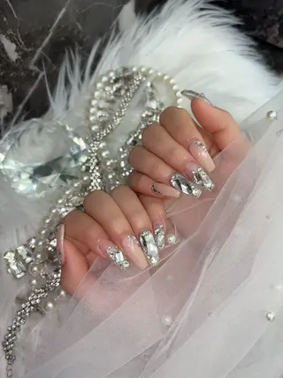 ネイル MADIA所属・MADIA SHIANのネイルデザイン