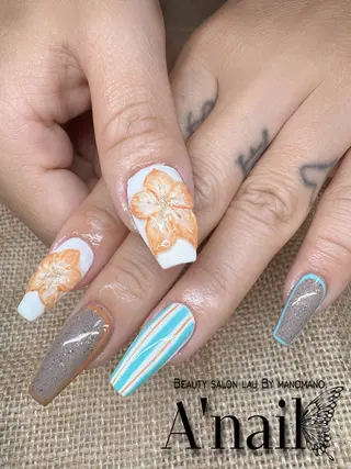 ネイル ラウバイマノマノ✧ ARISSA🦋💜のネイルデザイン