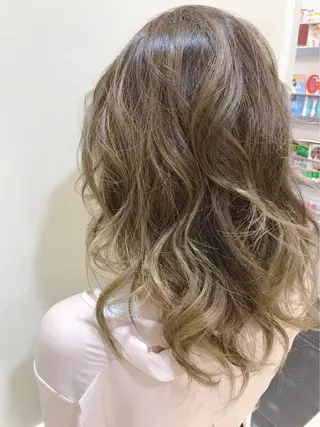 ロング カラー 関口 友行のヘアスタイル
