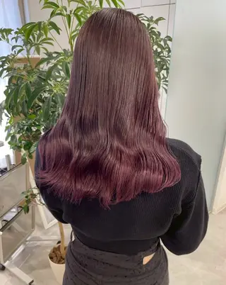 ロング カラー Nana/透けカラー ×似合わせカットのヘアスタイル