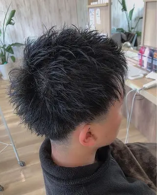 ショート パーマ メンズ ファミールヘア所属・メンズパーマ波巻き 🌳大森悠登🌳のヘアスタイル