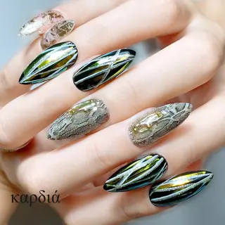 ネイル καρδιά -ｶﾙﾃﾞｨｱ-のネイルデザイン