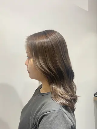 ミディアム attrait所属・アトレ＊個室サロン himekaのヘアスタイル