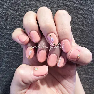 ネイル NEO Beauty Salon所属・𝐍𝐄𝐎 𝐉𝐔𝐑𝐈のネイルデザイン