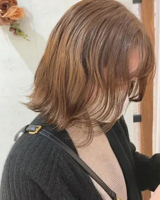 セミロング カラー 🩵ANELA東口 齋藤琴音💚のマツエク・マツパデザイン