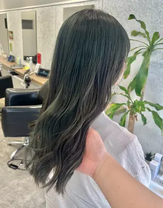 ロング カラー ヘアアレンジ 🍓艶髪/艶カラー ハイトーン/しんたにのヘアスタイル